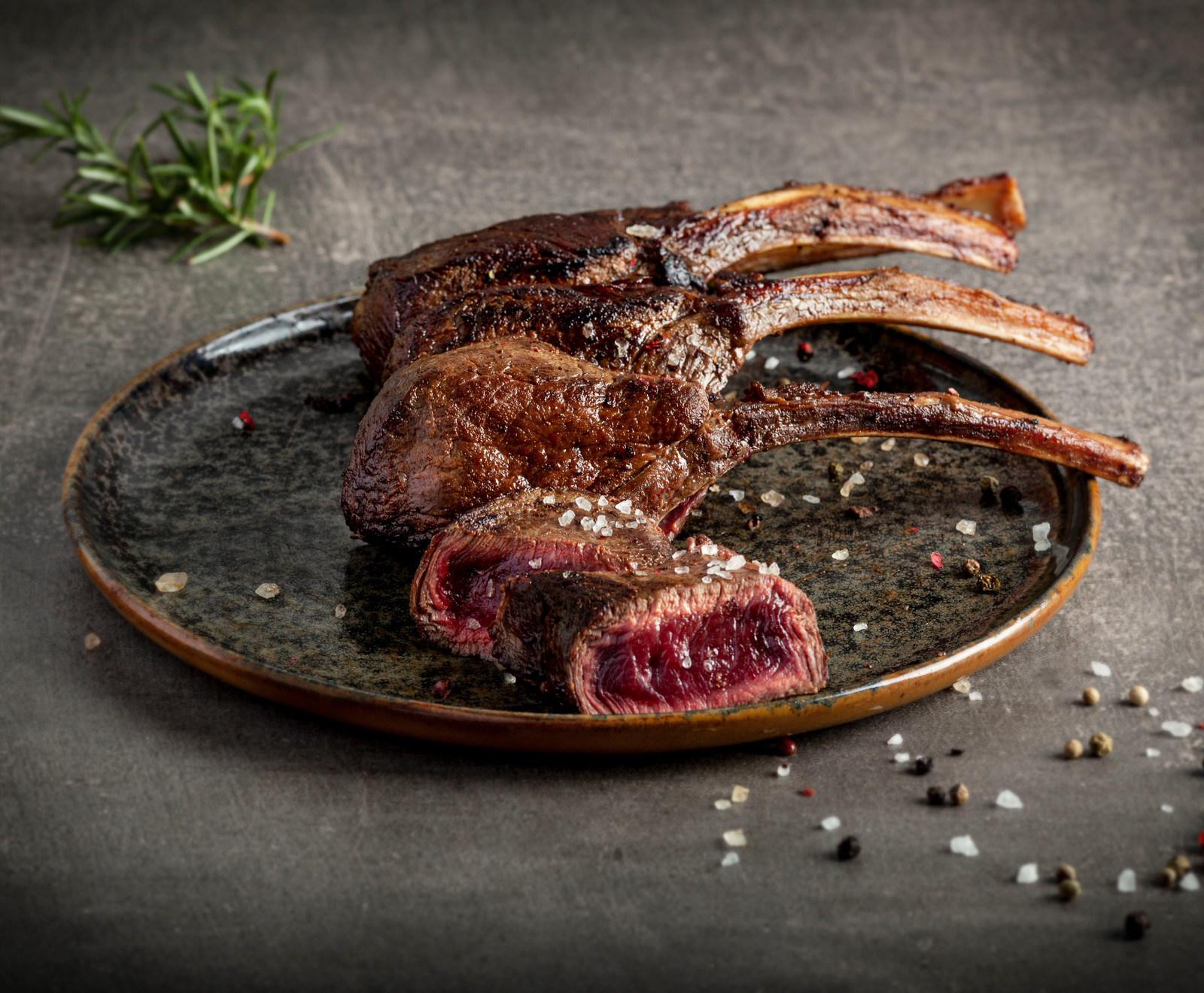 DonCarne_deutsches-hirschkarree-hirschkarree-600g-64-90-kg