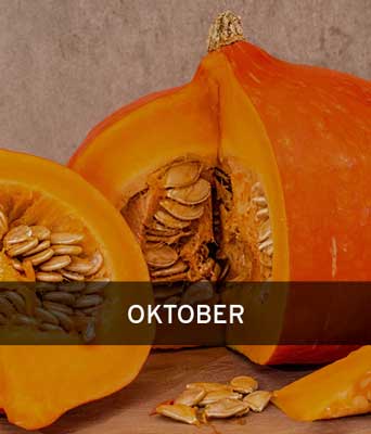 Leckerer Kürbis mit der Aufschrift Oktober