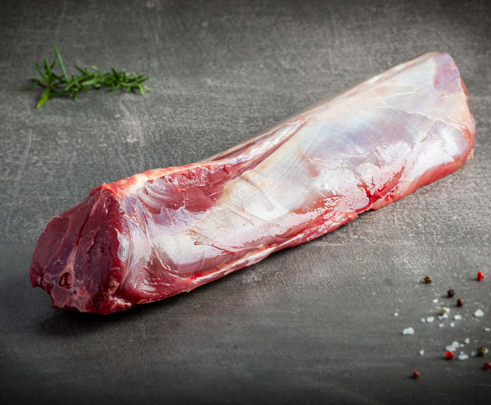 DonCarne_deutscher-rehruecken-m-knochen-rehruecken-mit-knochen-49-99-kg