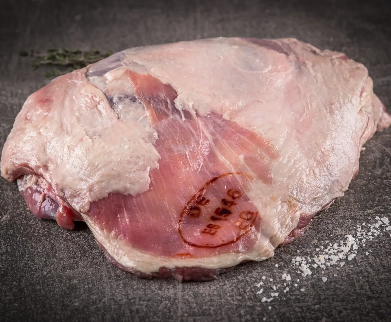 Eifeler Ur-Lamm Schulter ohne Knochen